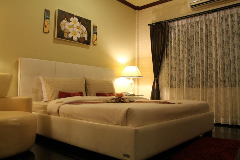 The Park Hotel Phitsanulok Room photo